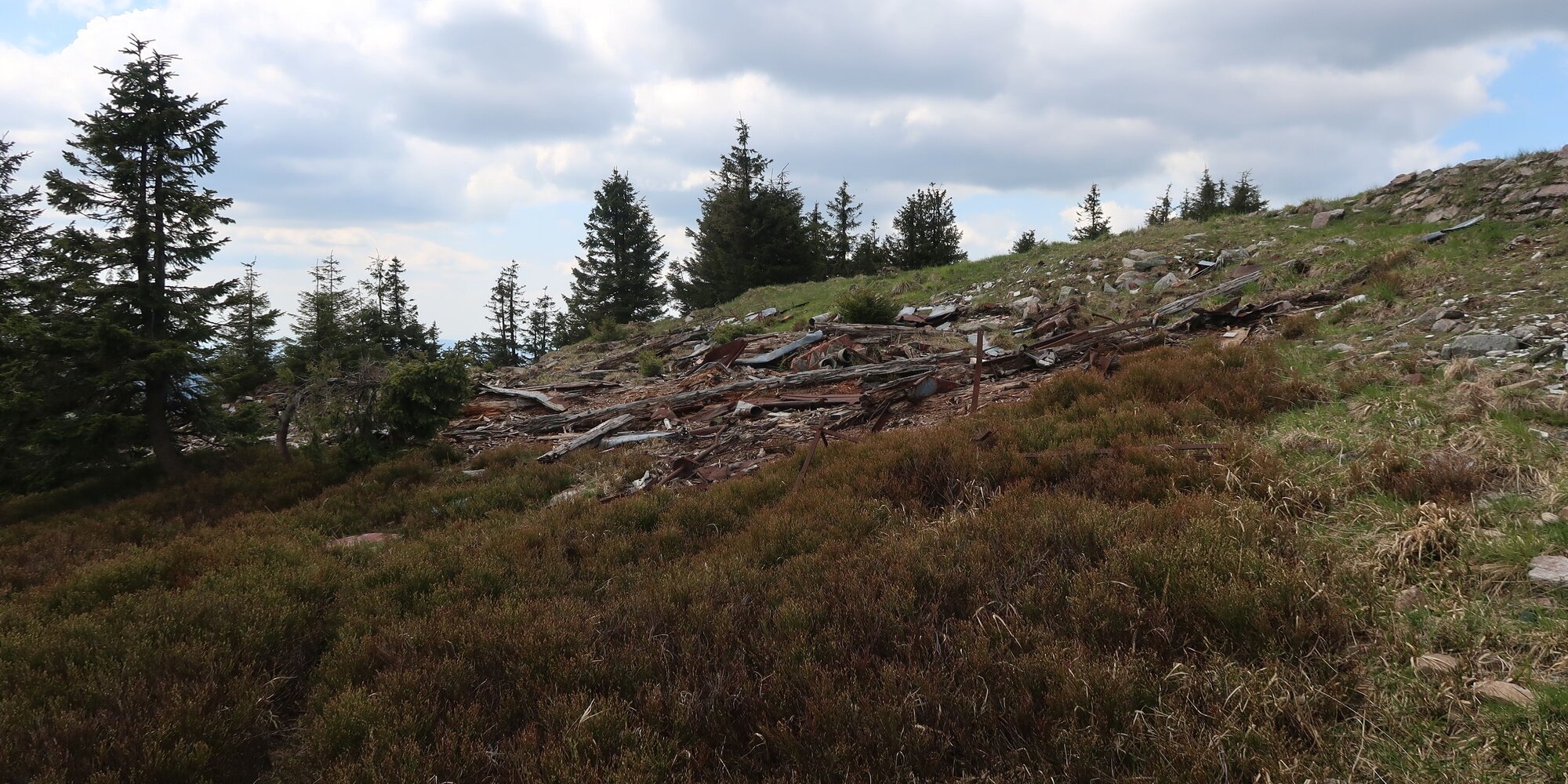 Králický Sněžník, zbořeniště