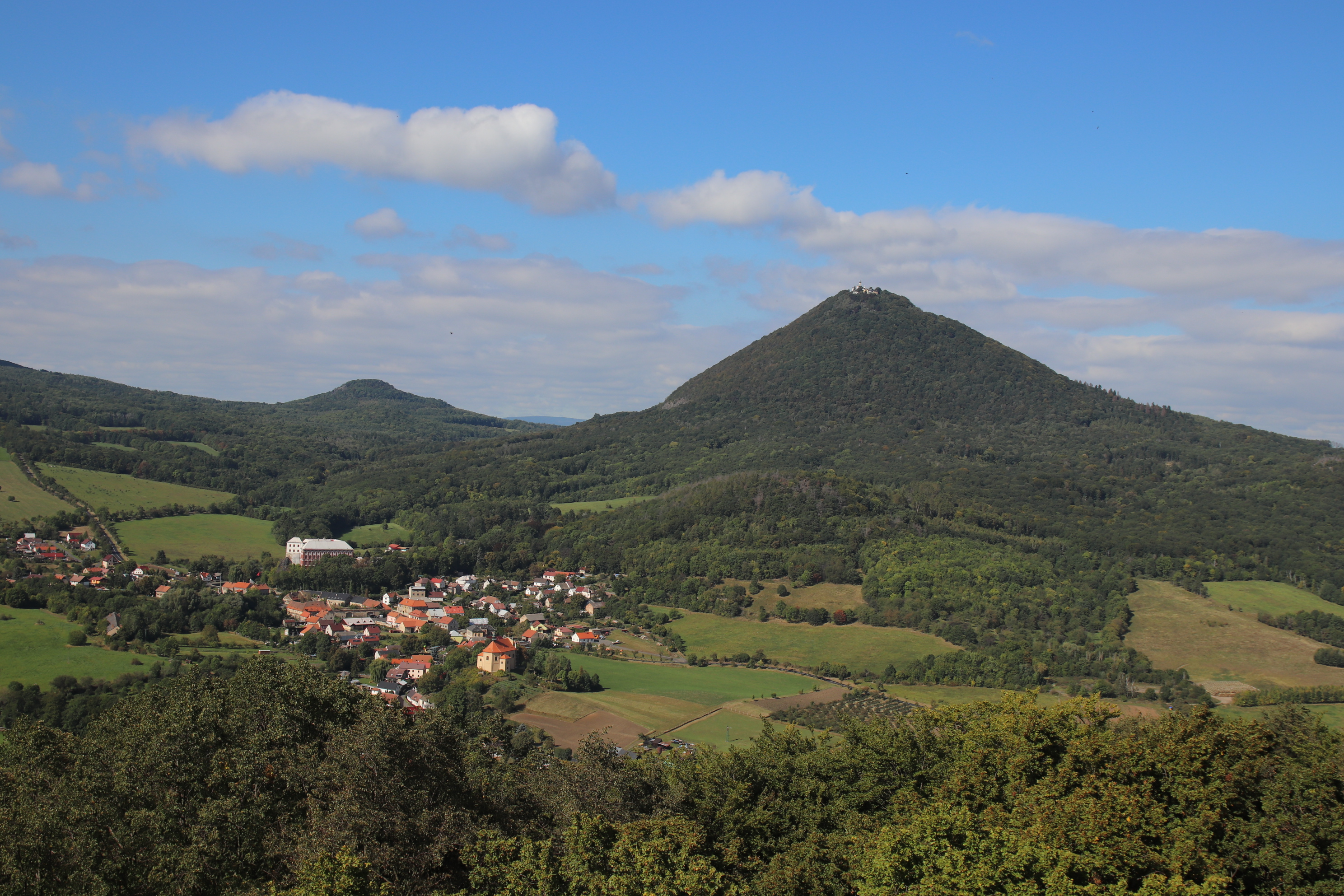 Krajina Českého středohoří.